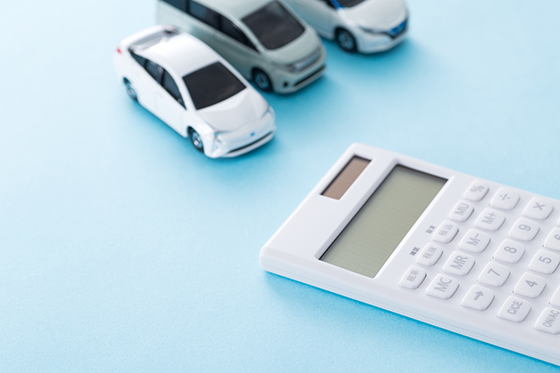 自動車税（種別割）／軽自動車税（種別割）はいくらかかる？